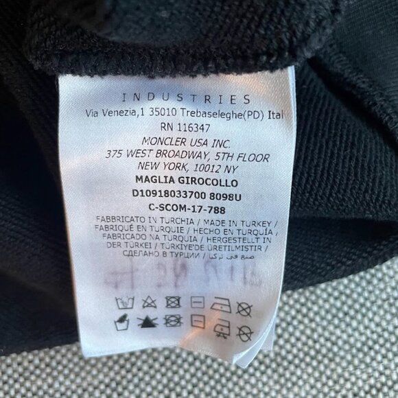 MONCLER Sample Crewneck Sweater - Picture 10 of 11